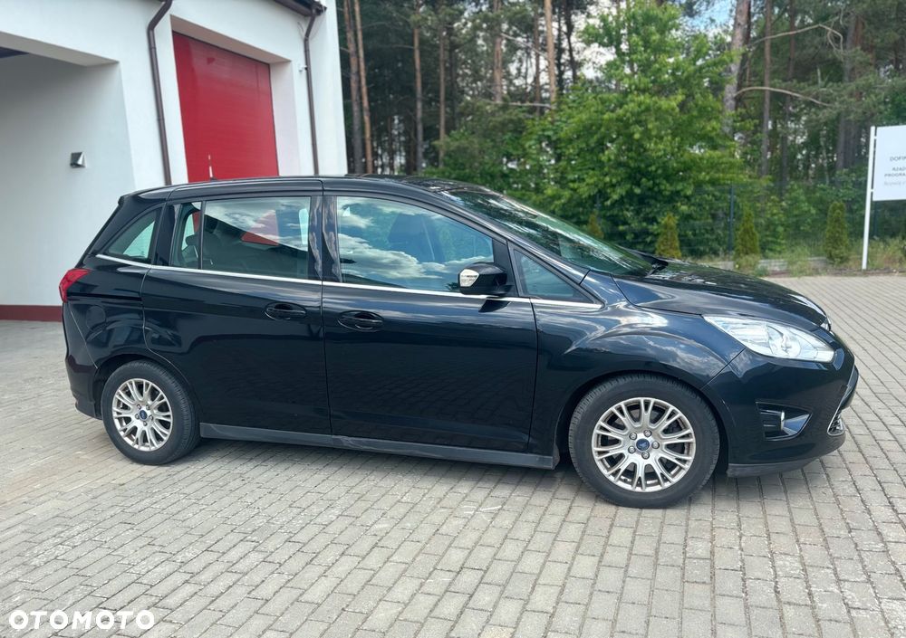Ford Grand C-MAX 2.0 TDCi Titanium - 1