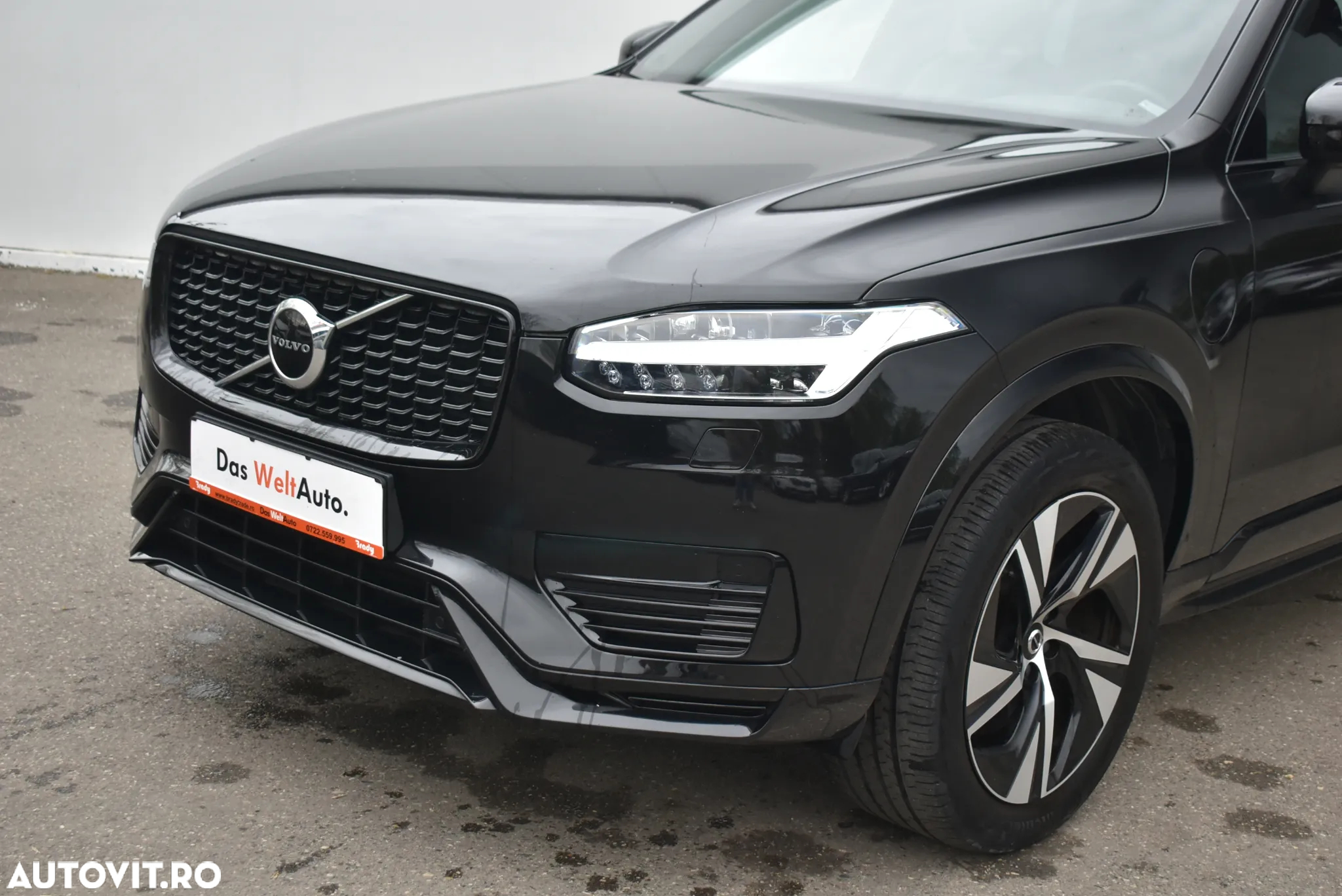 Volvo XC 90 T8 AWD Twin Engine Geartronic RDesign - 3
