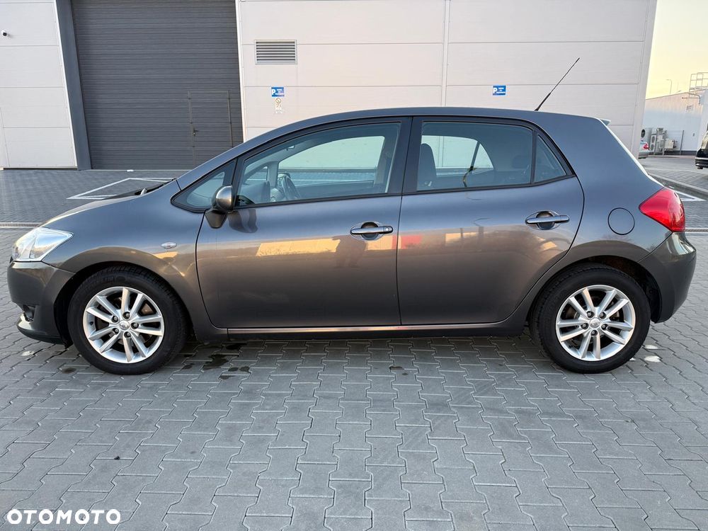 Toyota Auris 2.0 D-4D Luna - 5