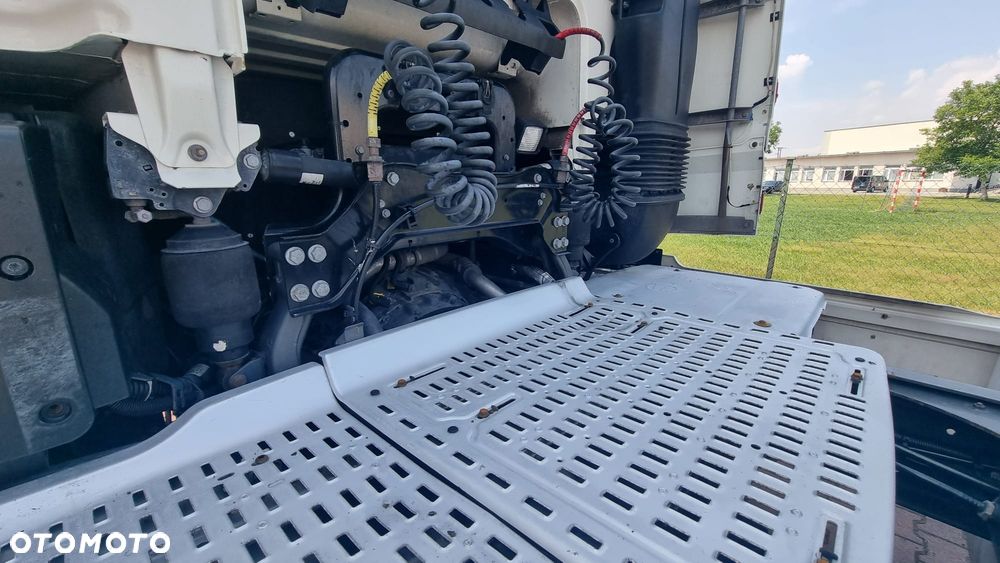 DAF 106.530 / RETARDER / 2017 /KLIMATYZACJA POSTOJOWA/ - 8