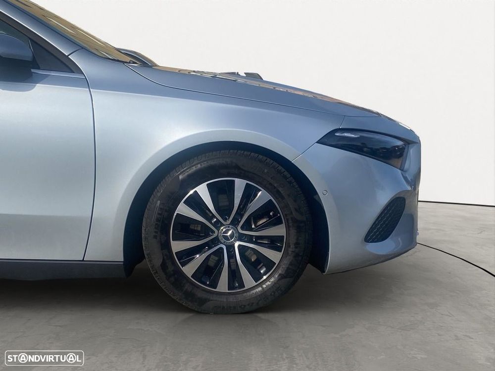 Mercedes-Benz A 200 - 5