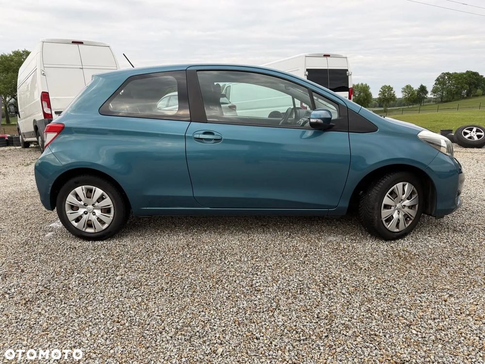Toyota Yaris - 3