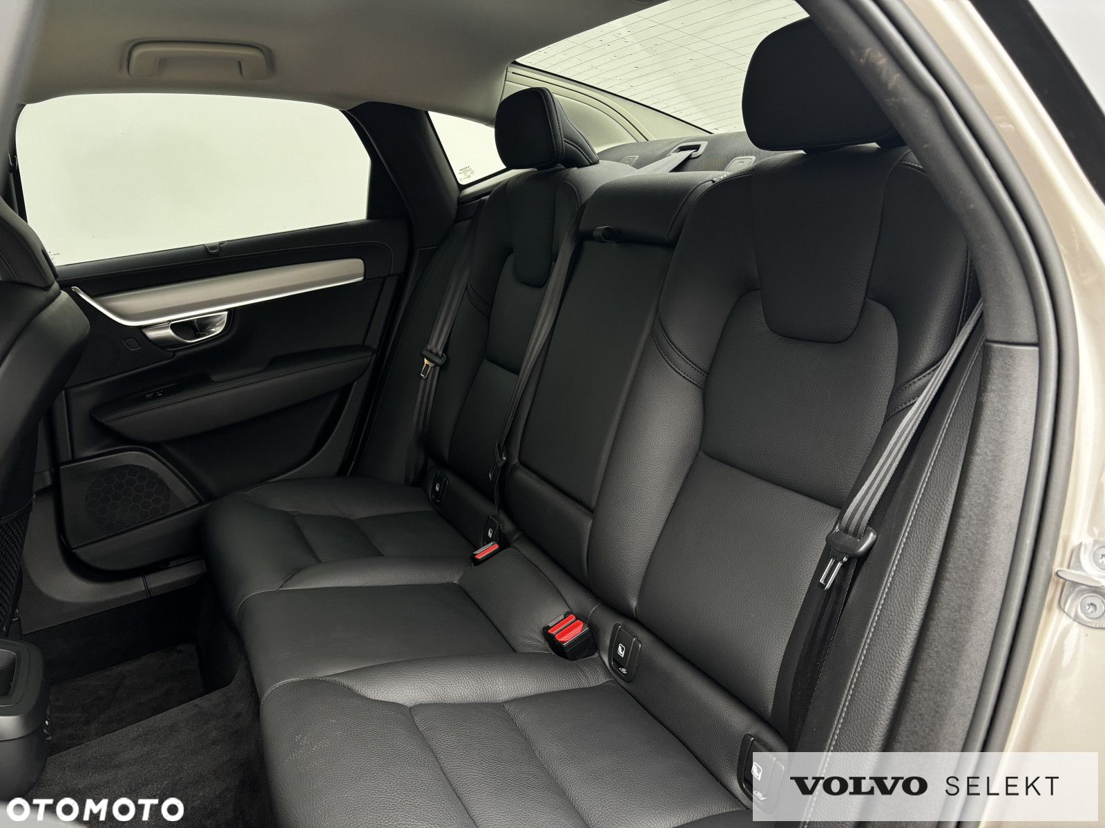 Volvo S90 - 19