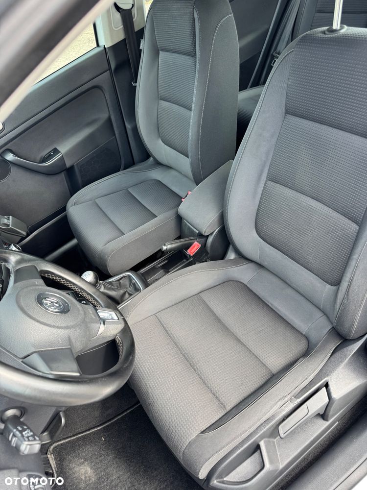 Volkswagen Golf Plus 1.6 TDI DPF BlueMotion Technology Team - 13