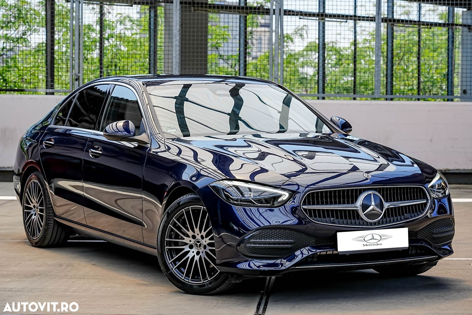 Mercedes-Benz C - 6