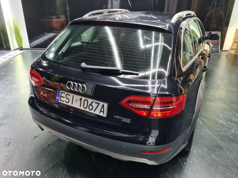Audi A4 Allroad 2.0 TDI DPF S tronic - 8