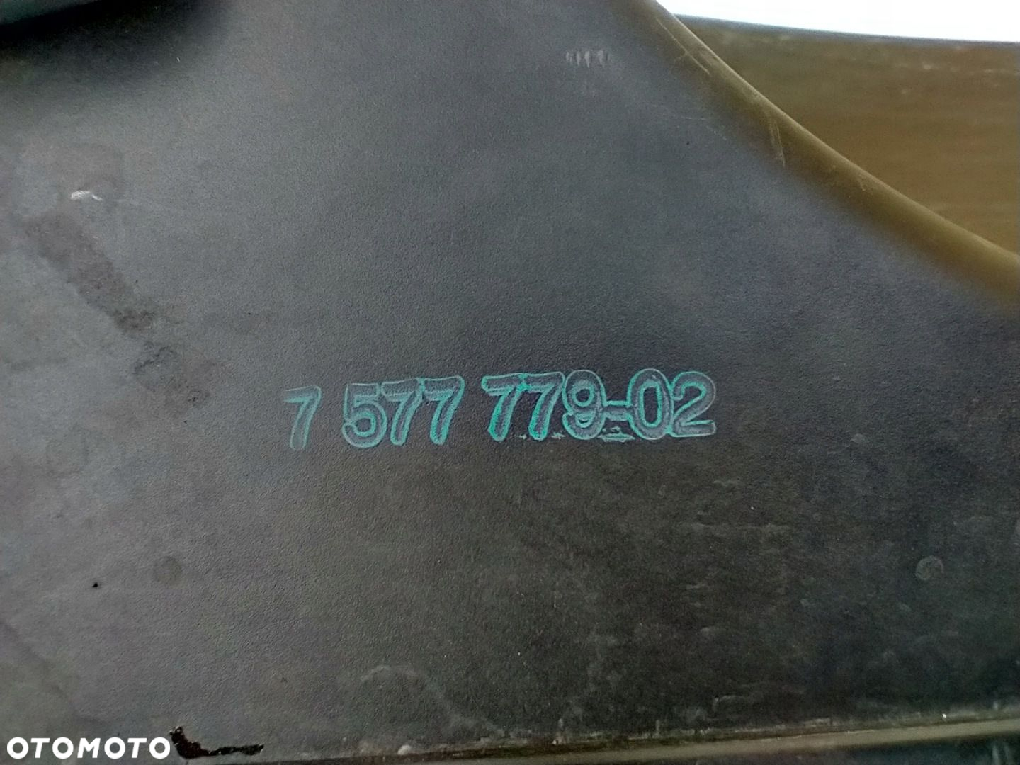 BMW 6 E63 E64 OBUDOWA FILTRA POWIETRZA PRZEPŁYWOMIERZ 7577779 7551638 - 13