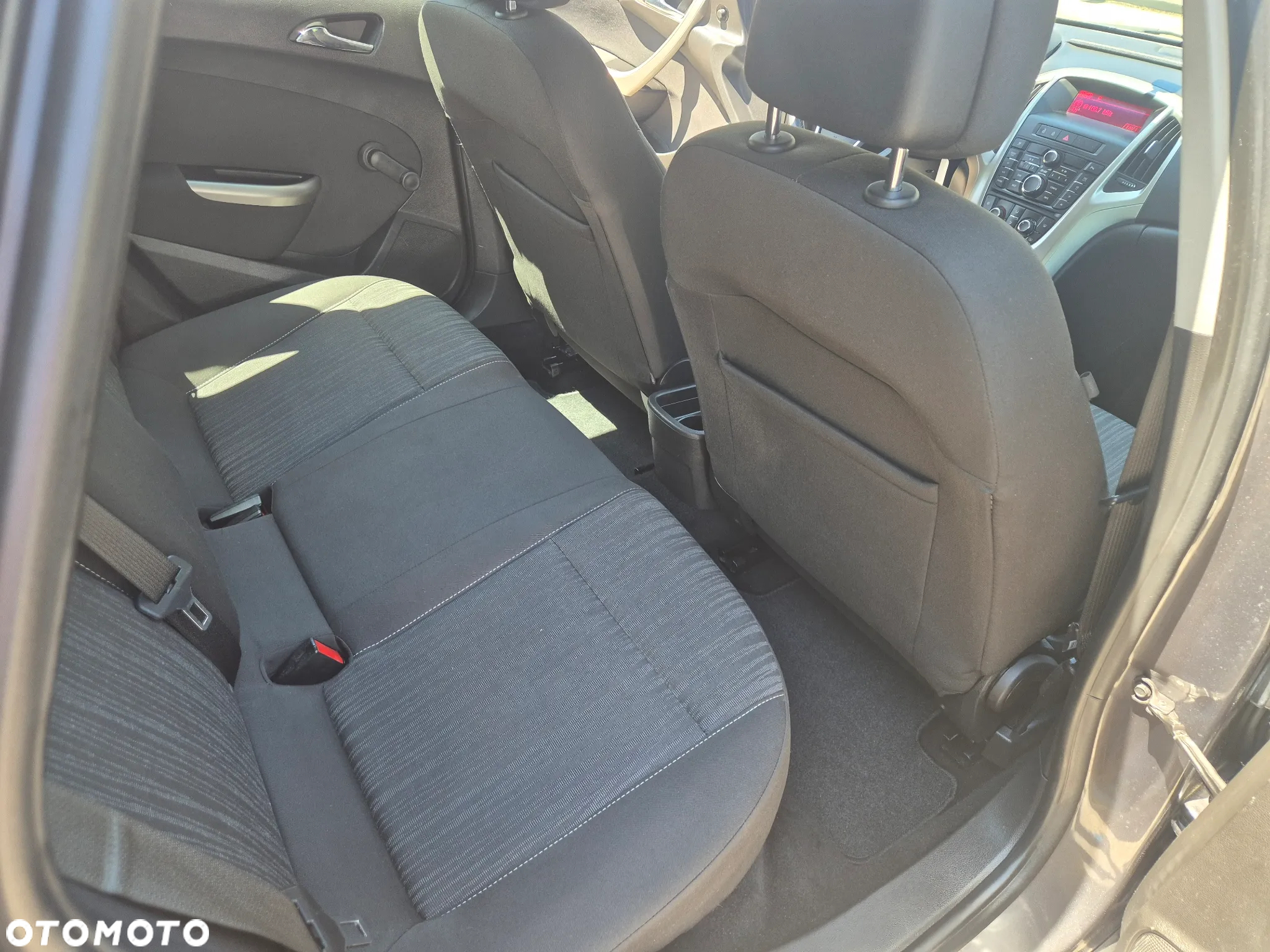 Opel Astra 1.4 EcoFLEX Design Edition - 11