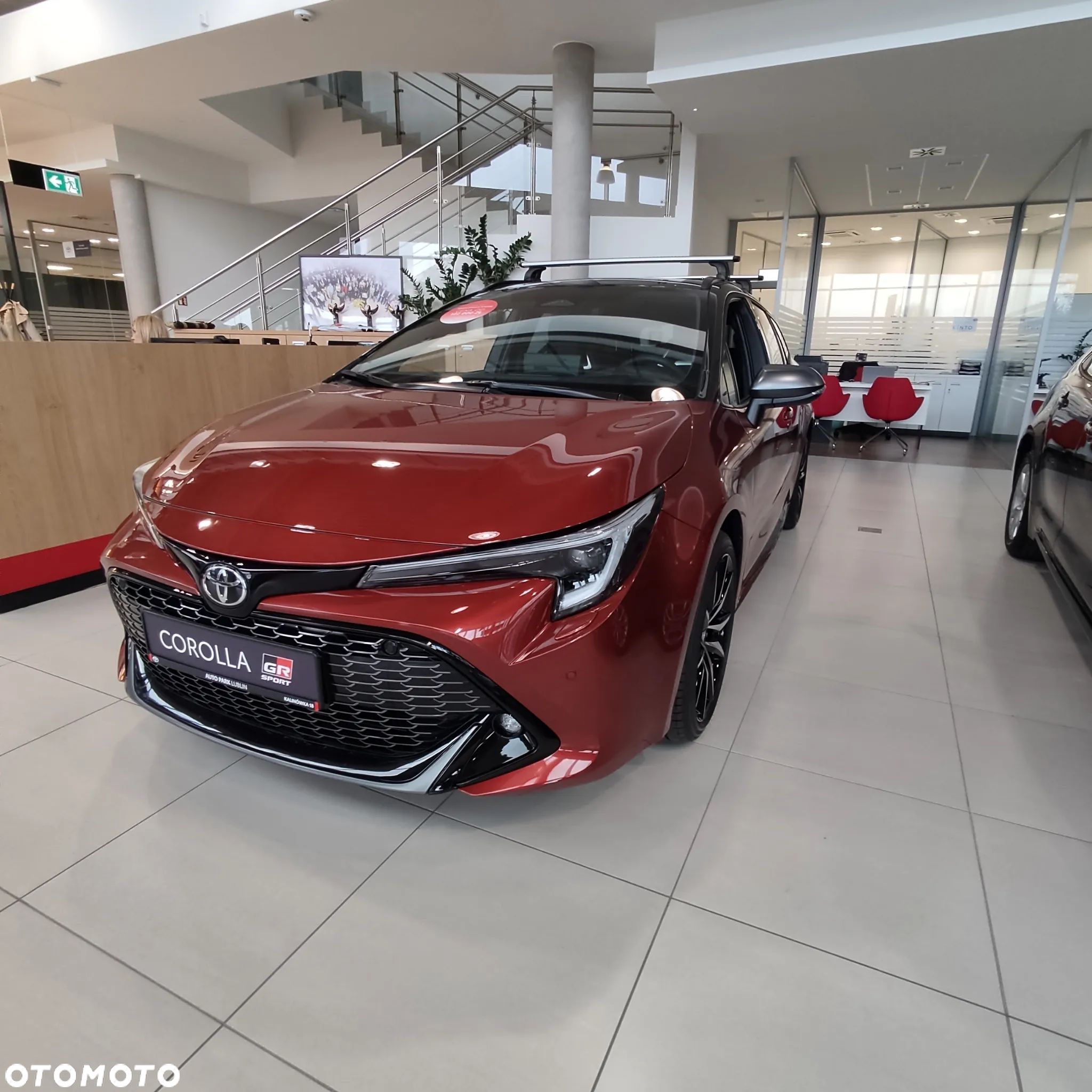 Toyota Corolla 1.8 Hybrid GR Sport - 1