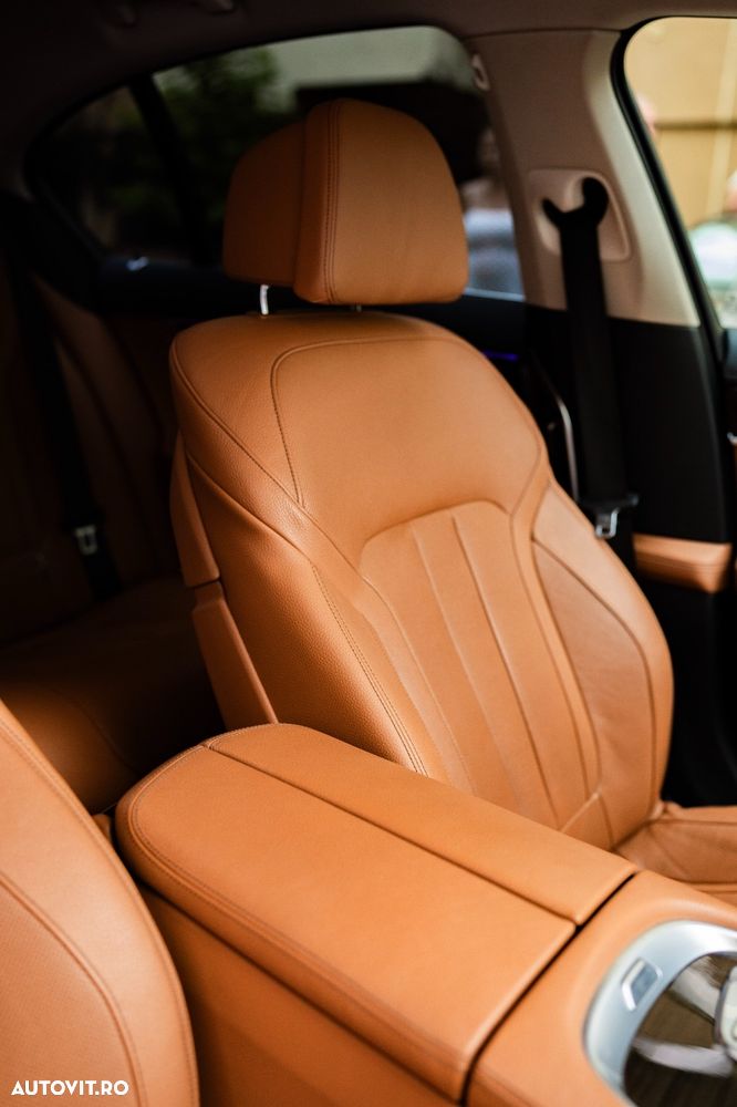 BMW Seria 7 730d - 13