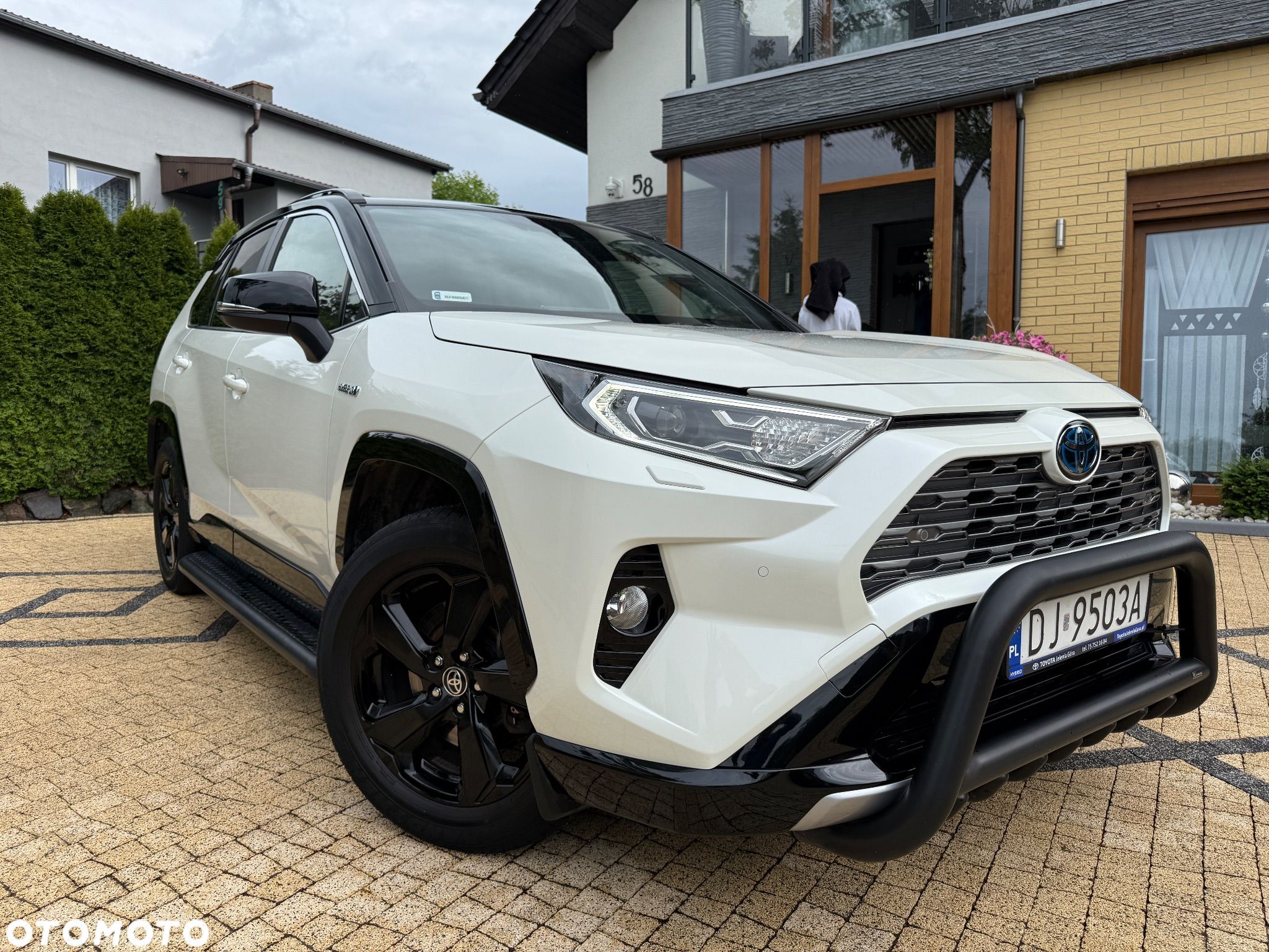 Toyota RAV4 2.5 Hybrid Selection 4x4 - 1