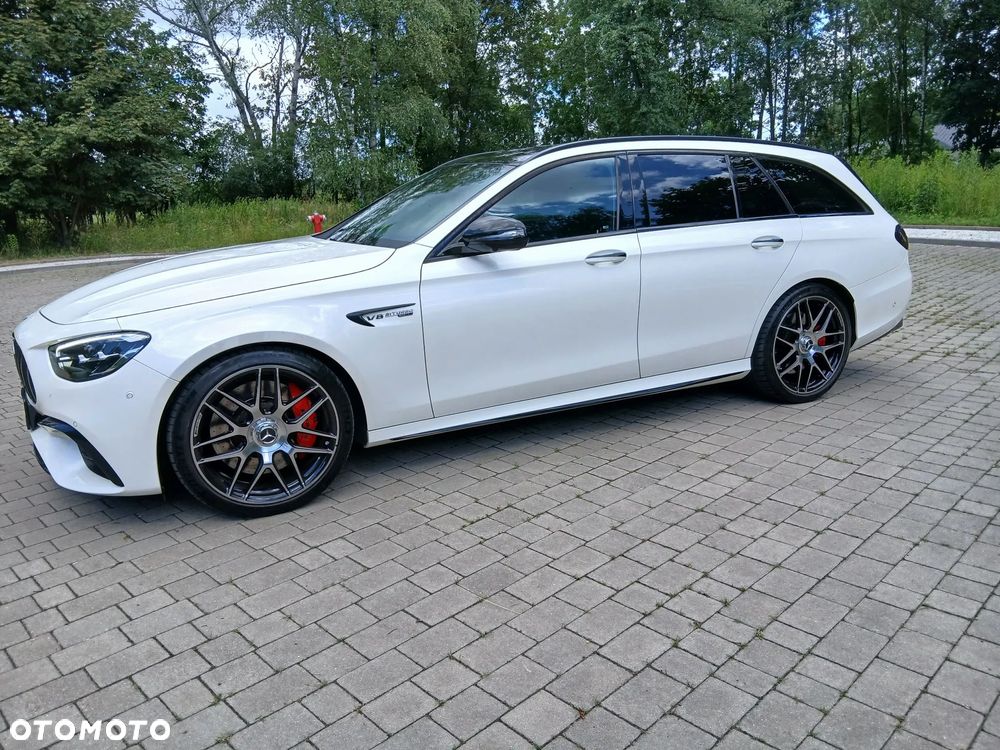 Mercedes-Benz Klasa E AMG 63 S 4Matic+ AMG Speedshift MCT-9G - 18