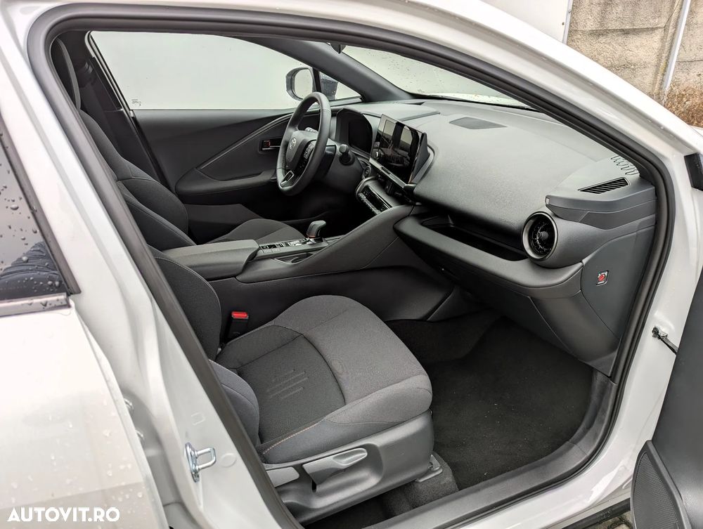 Toyota C-HR - 9