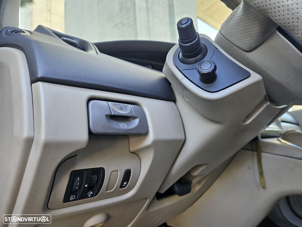 Renault Grand Scénic 1.5 dCi Pack Clim 7L. - 23