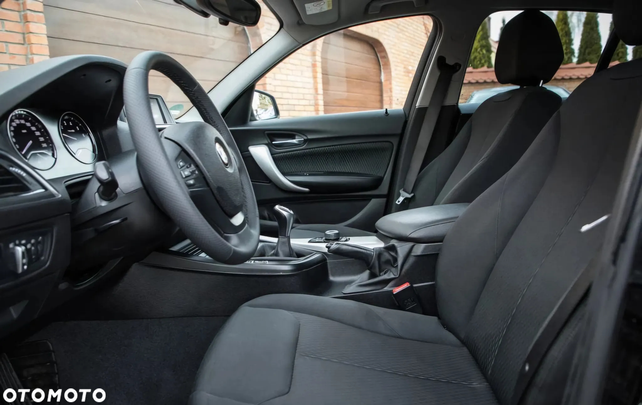 BMW Seria 1 - 15