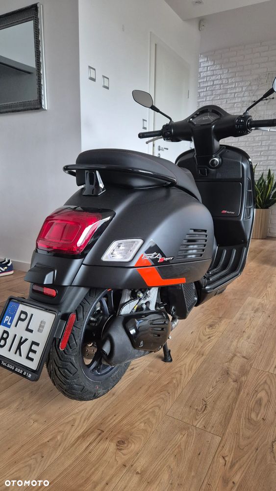 Vespa GTS - 4