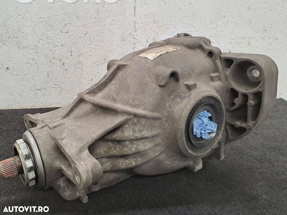 Diferențial spate / Grup BMW Seria 5 F10 F11 525d N57 204CP (Raport 2.47) Cod 7584452-05 - 4