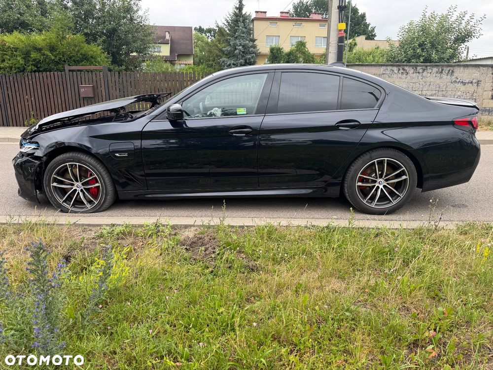 BMW Seria 5 545e xDrive M Sport sport - 6