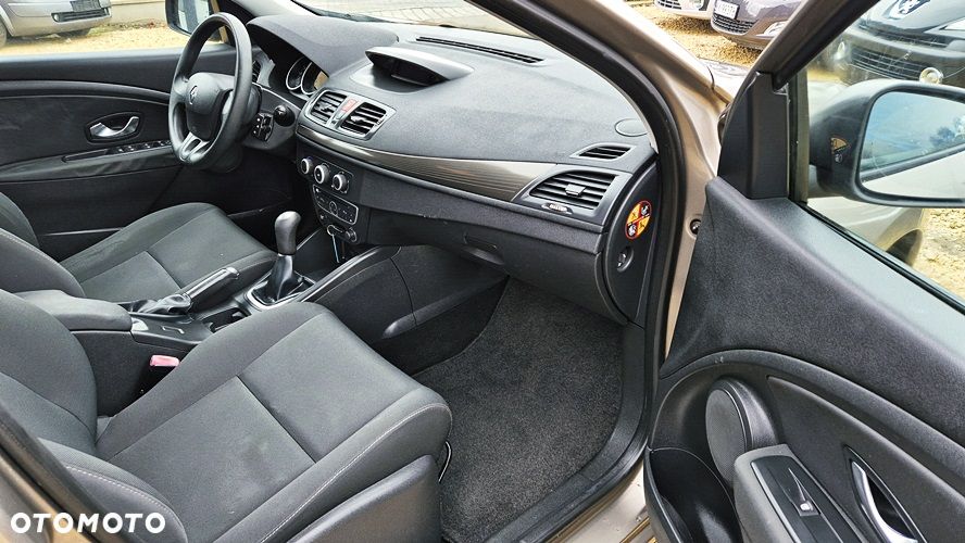 Renault Megane 1.6 16V 100 Expression - 34