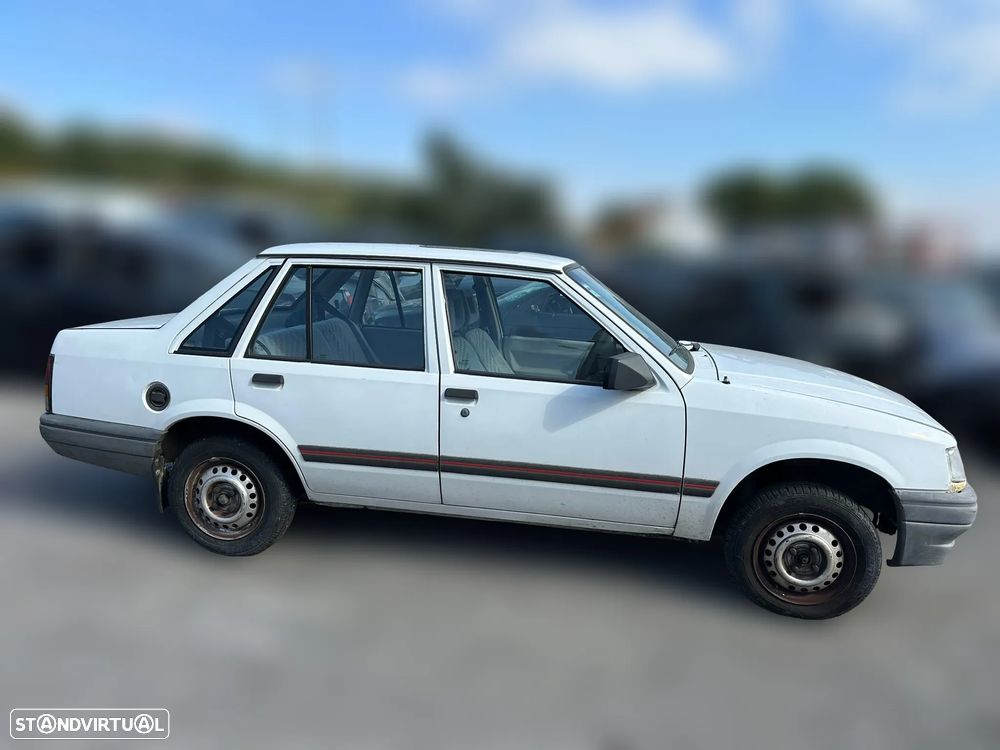 Opel Corsa A TR 1.2 S Ano 1982 - 1993 Ref Motor 12 ST - 2