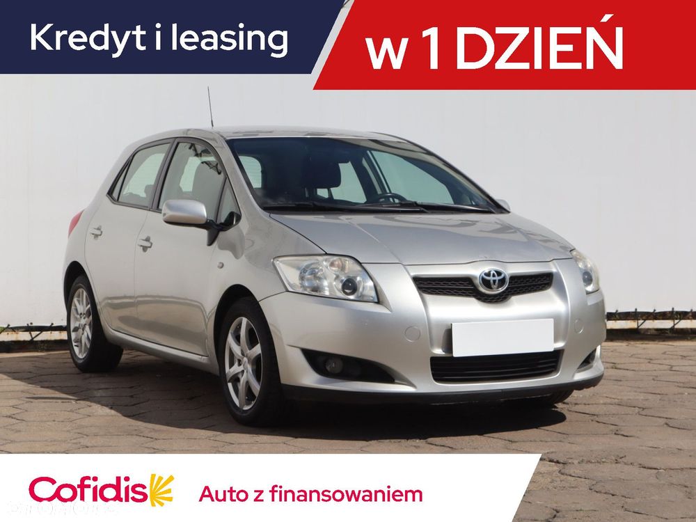 Toyota Auris - 2