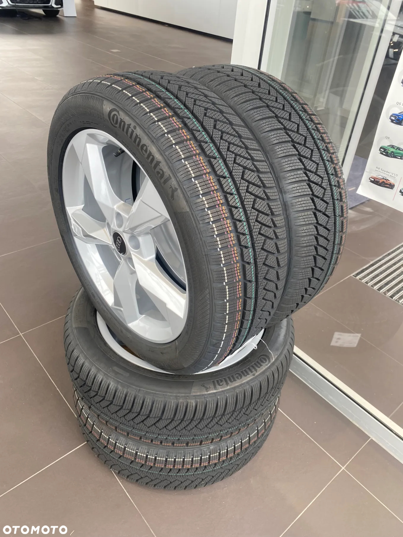 Kompletne koła zimowe Audi Q3 235/50 R19 - 3
