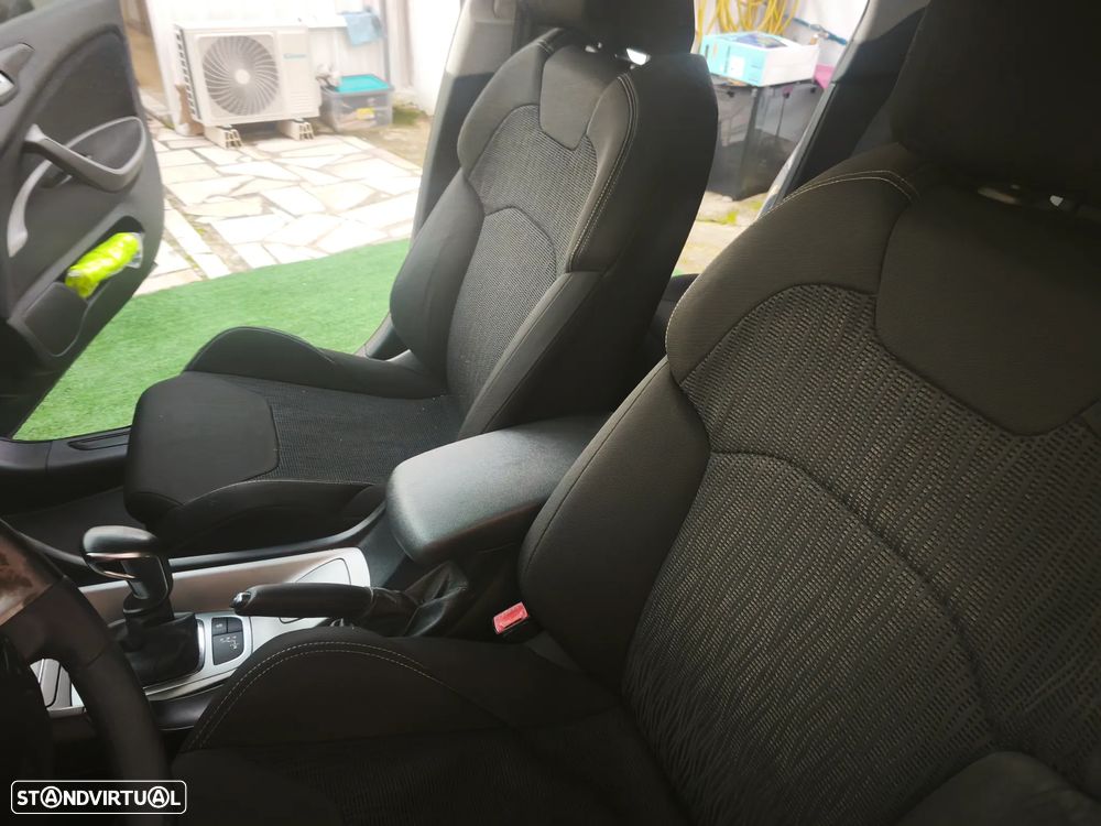 Citroën C5 Tourer 1.6 e-HDi Séduction Air.CMP6 - 10