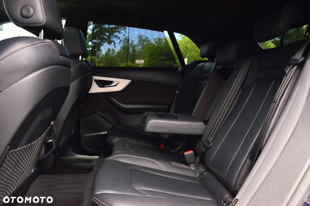 Audi Q8 50 TDI mHEV Quattro Tiptronic - 16