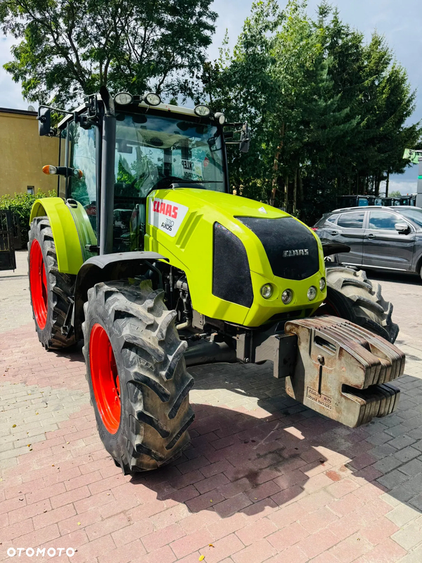 Claas Axos 330