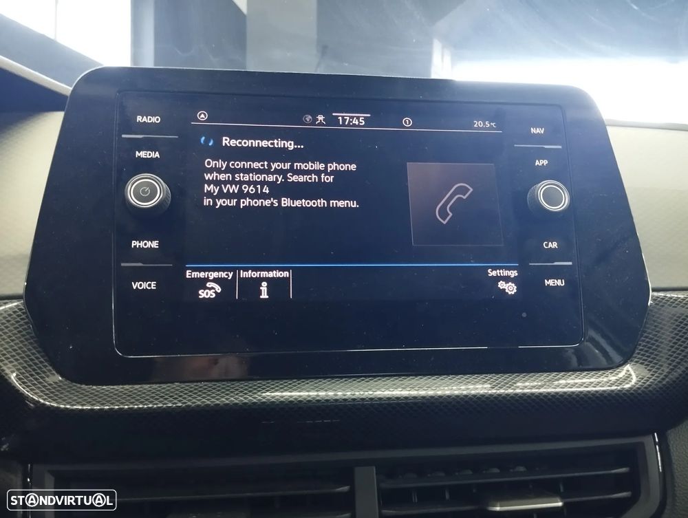 VW T-Cross 1.0 TSI Life - 32