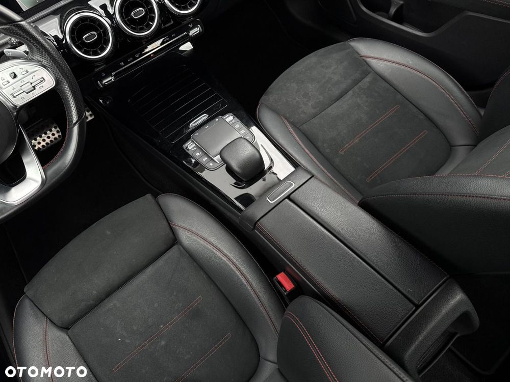 Mercedes-Benz Klasa A 200 AMG Line 7G-DCT - 16