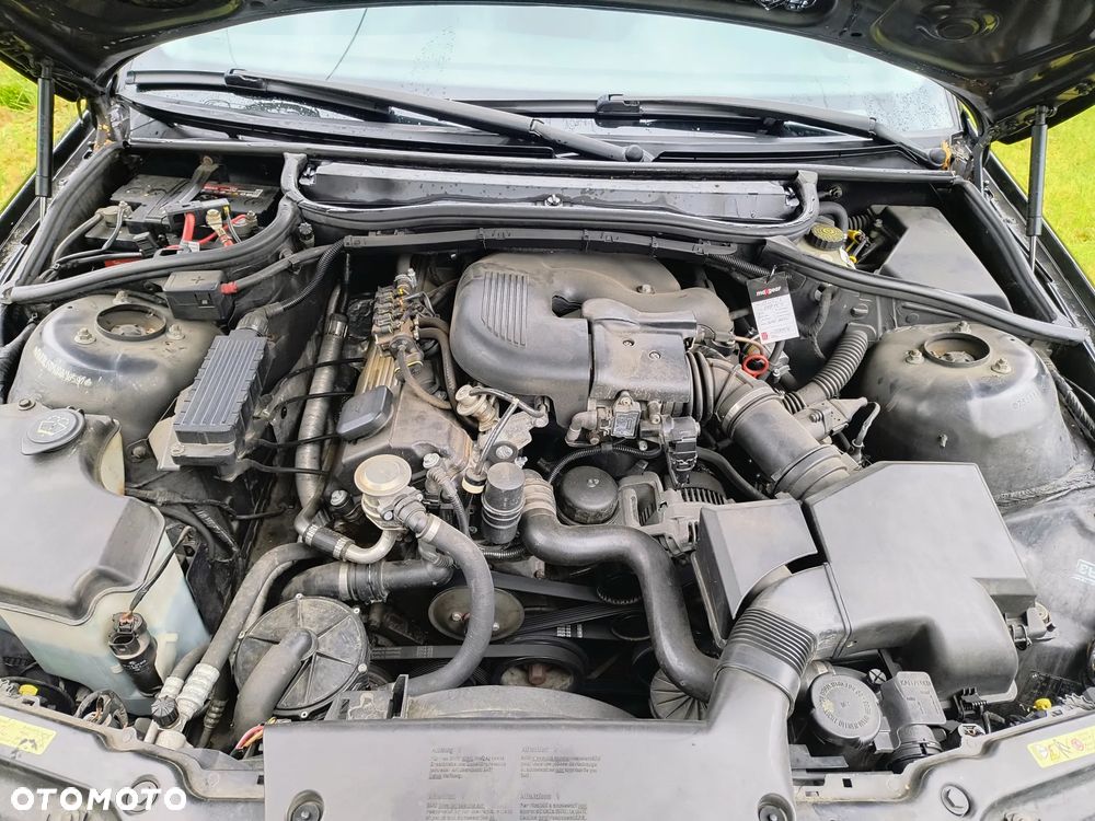 BMW Seria 3 316i - 12