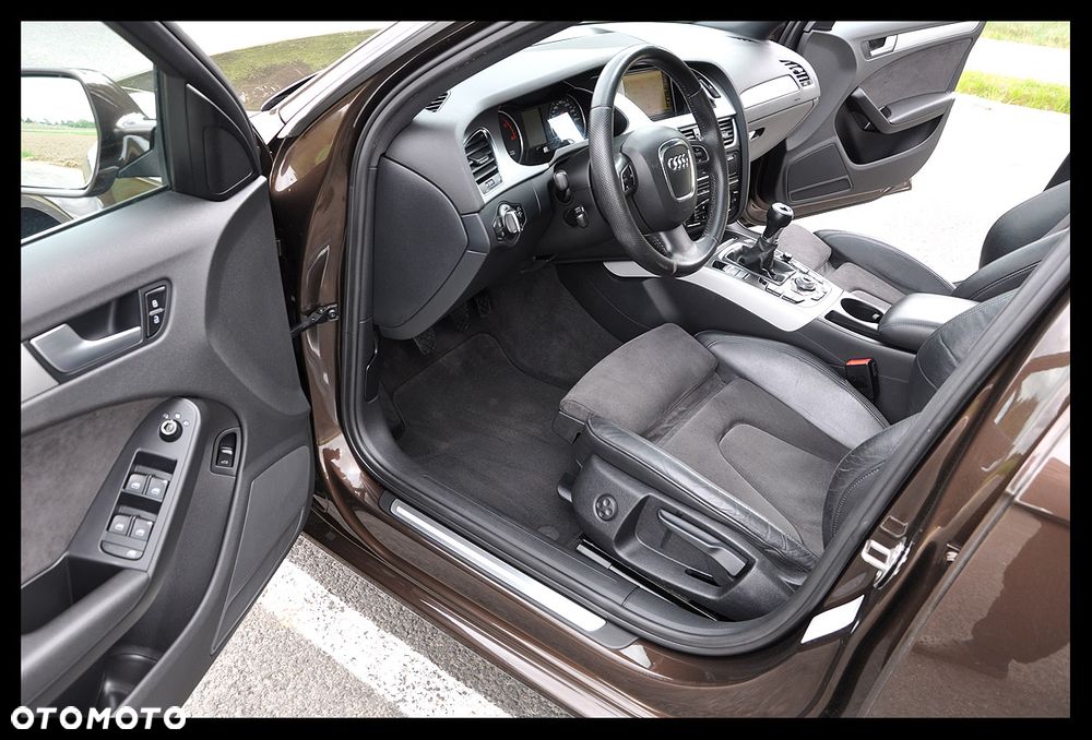 Audi A4 Avant 3.0 TDI DPF quattro S line Sportpaket (plus) - 24