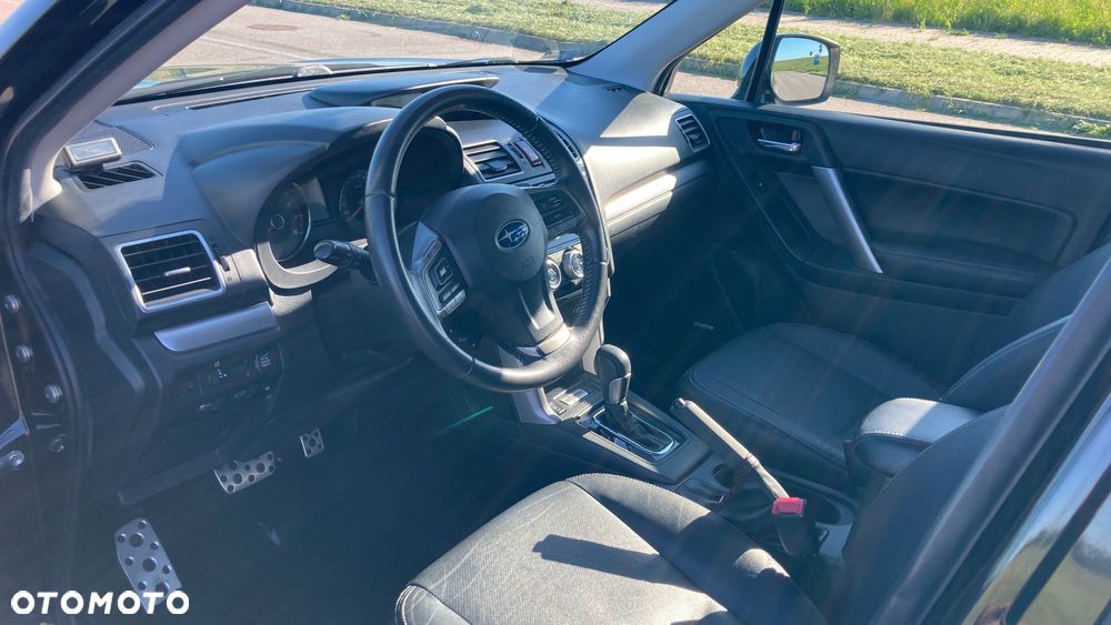 Subaru Forester 2.0 XT Platinum Lineartronic - 4