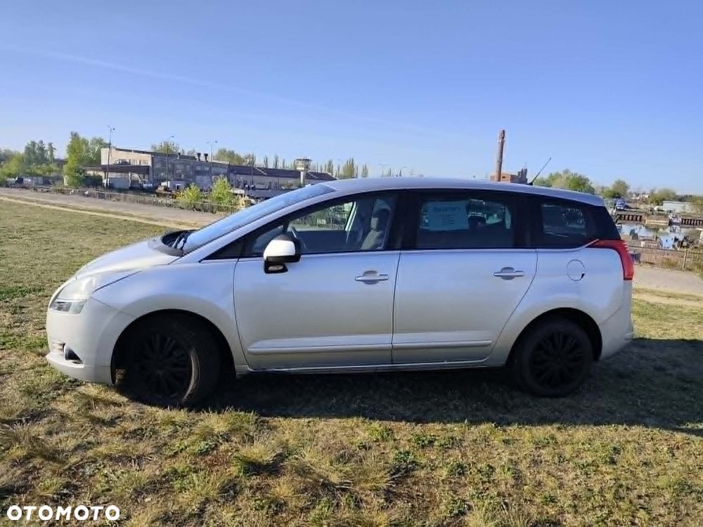 Peugeot 5008 2.0 HDi Active - 1