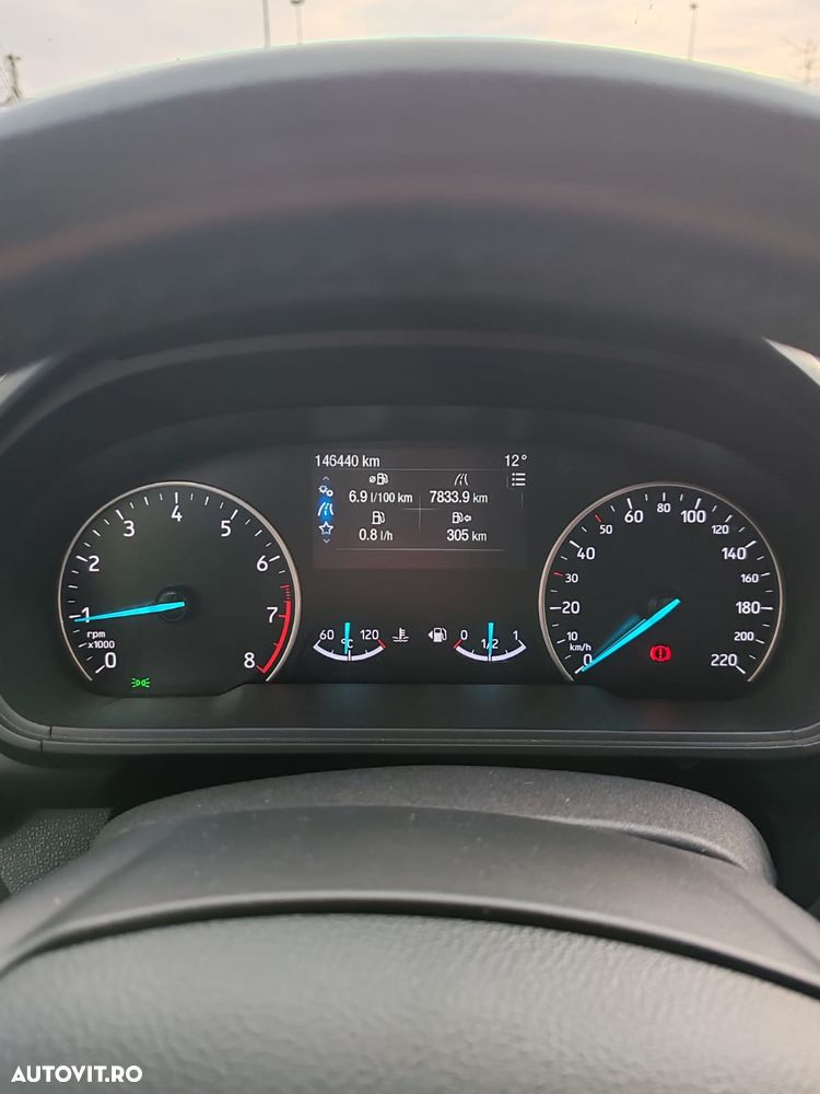 Ford EcoSport - 11