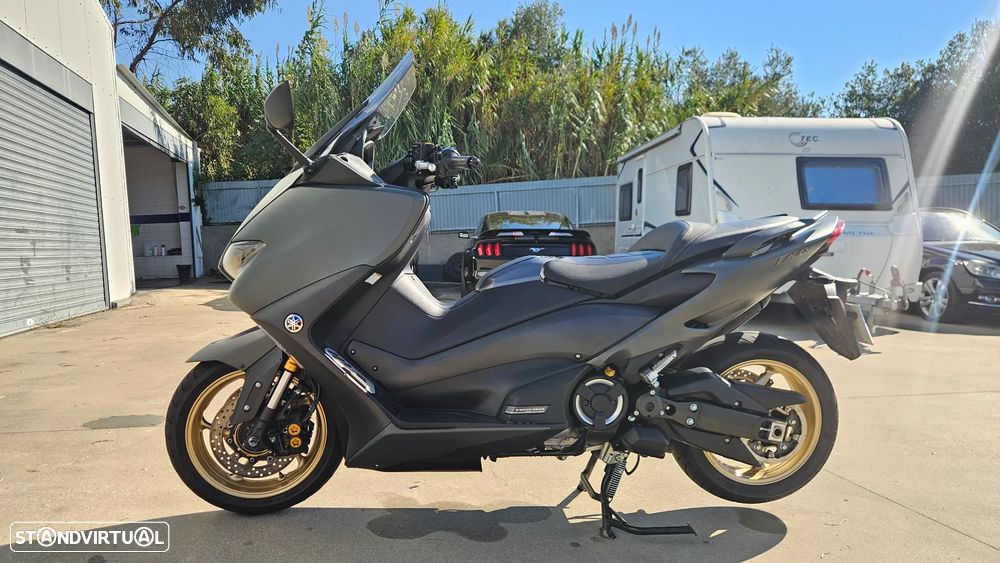 Yamaha TMAX TECH MAX - 8