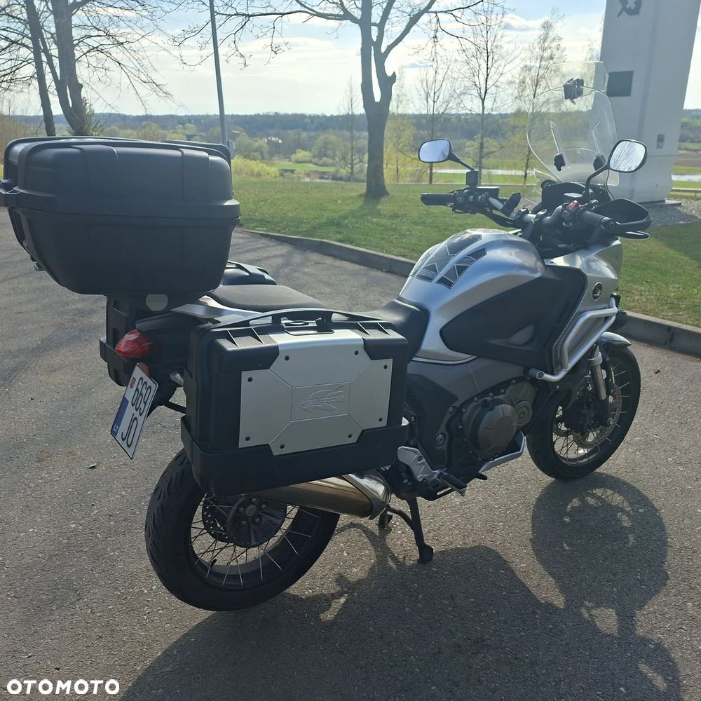 Honda VFR - 7