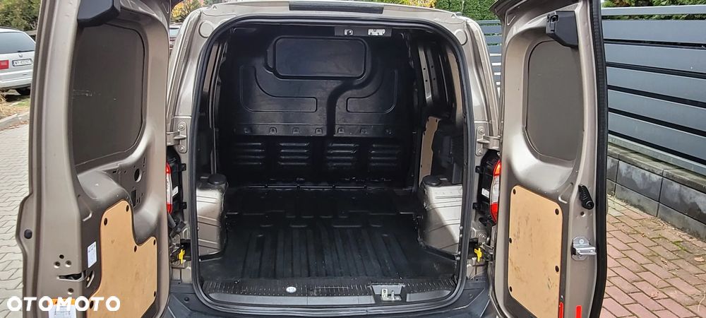 Ford Transit courier - 6