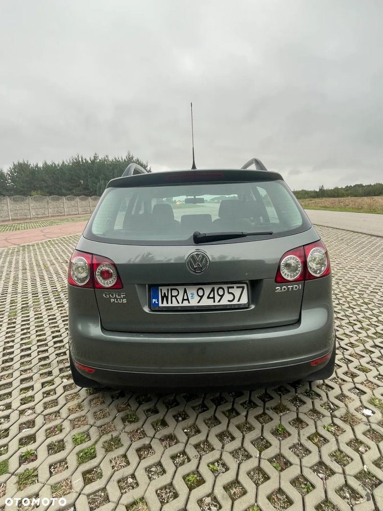 Volkswagen Golf Plus 2.0 TDI Comfortline - 6
