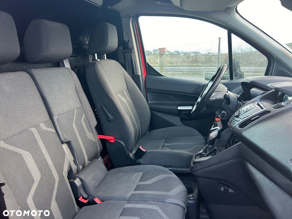 Ford Transit Connect - 17