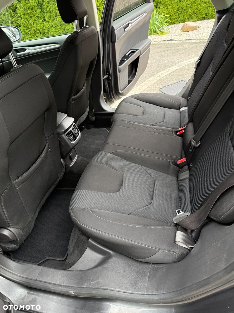 Ford Mondeo 2.0 TDCi Titanium - 24