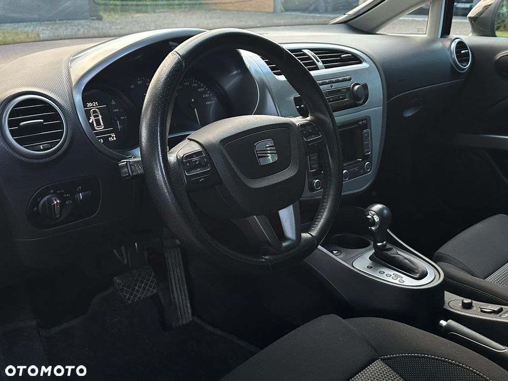 Seat Leon 1.8 TSI DSG Style - 6