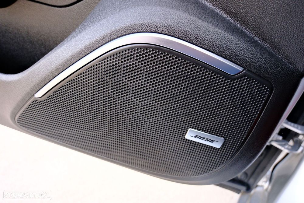 Renault Mégane 1.5 dCi Bose Edition - 26