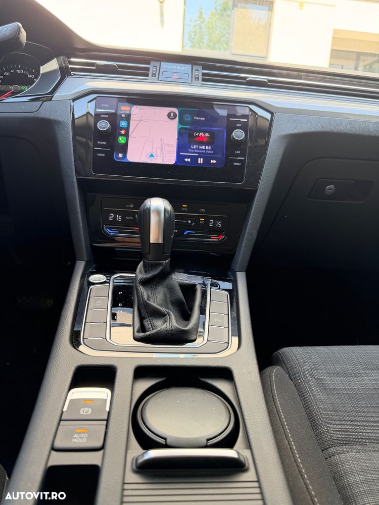 Volkswagen Passat 1.5 TSI ACT DSG Comfortline - 14