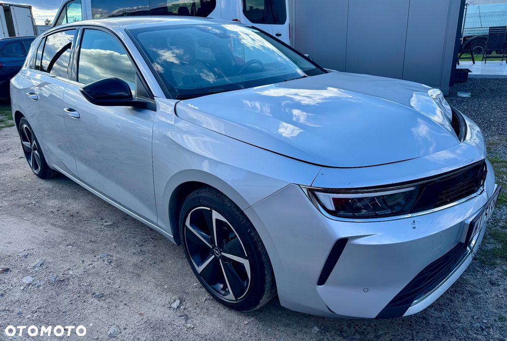 Opel Astra 1.2 T Elegance S&S - 1