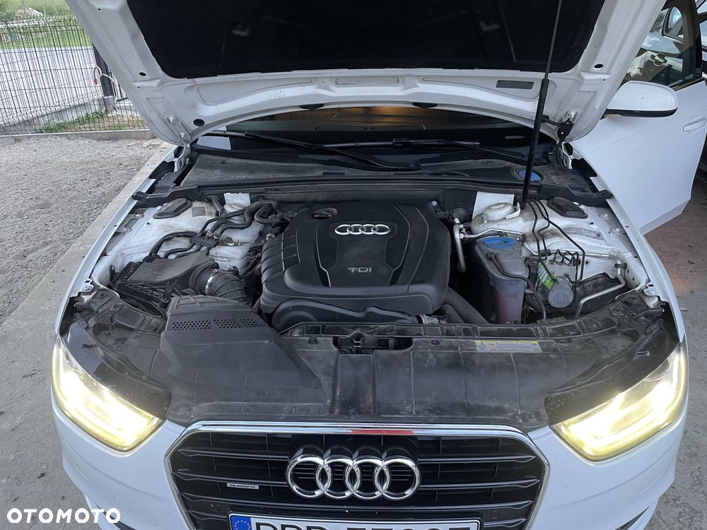 Audi A4 Limousine - 6