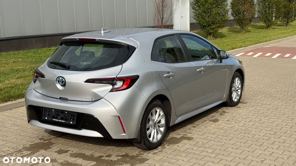 Toyota Corolla 1.8 Hybrid Comfort - 18