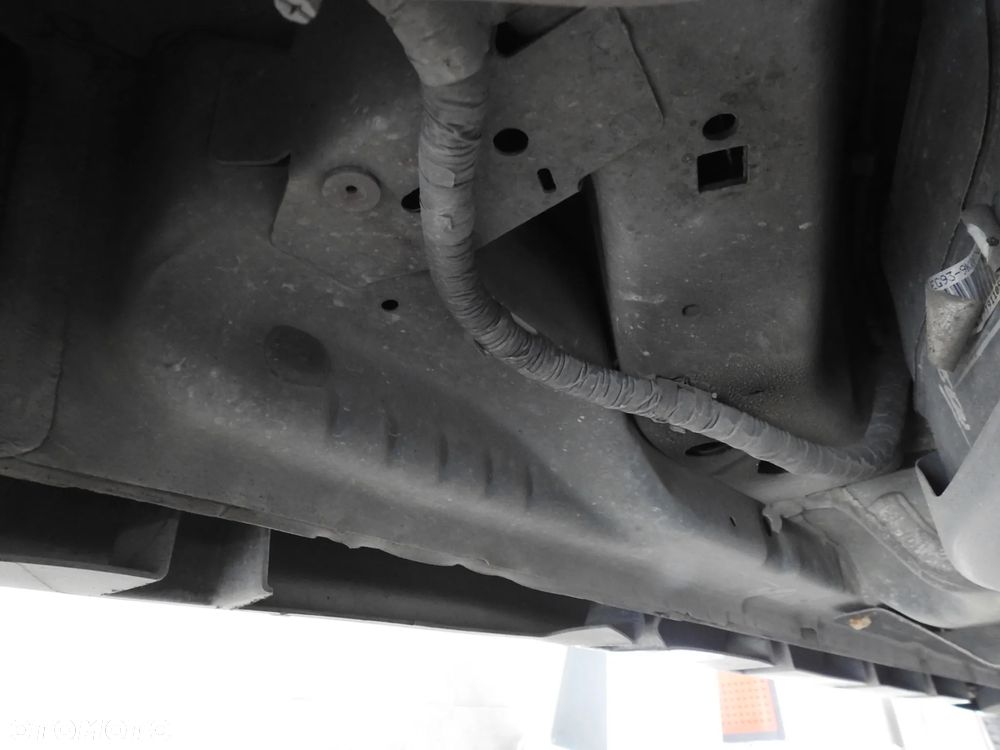 Ford Mondeo SW 2.0 Ti-VCT Titanium - 27