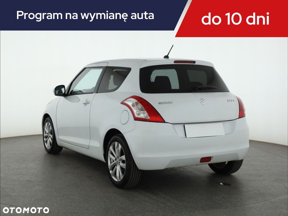 Suzuki Swift - 6